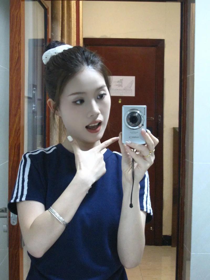 少妇被c🔞黄❌在线蓝莓视频